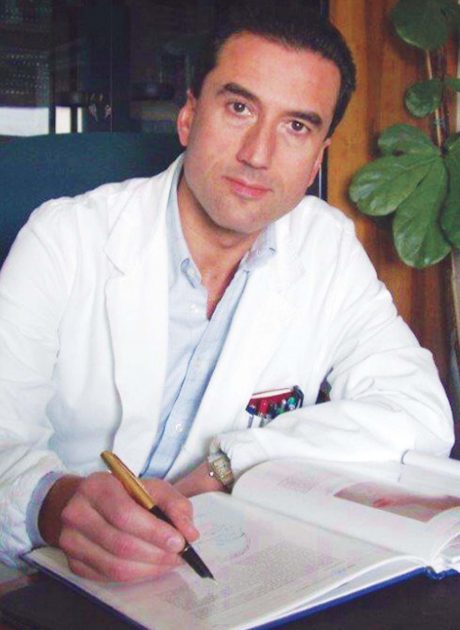 Dr. Stefano Ghiro_specialista in chirurgia vascolare e diagnostica_vascolare con Eco-Color_doppler